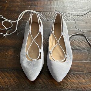 Women’s Lord + Taylor Light Blue Suede Lace up Flats - Size 8.5